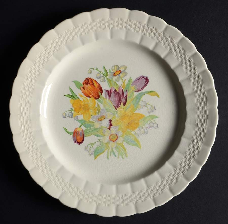 Providence Luncheon Plate by Soho Pottery-1