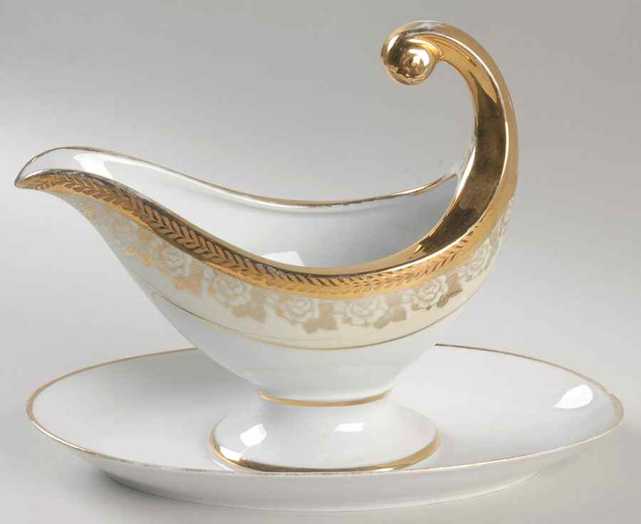 SUB7 Gravy Boat with Attached Underplate by Superior Bavaria-1