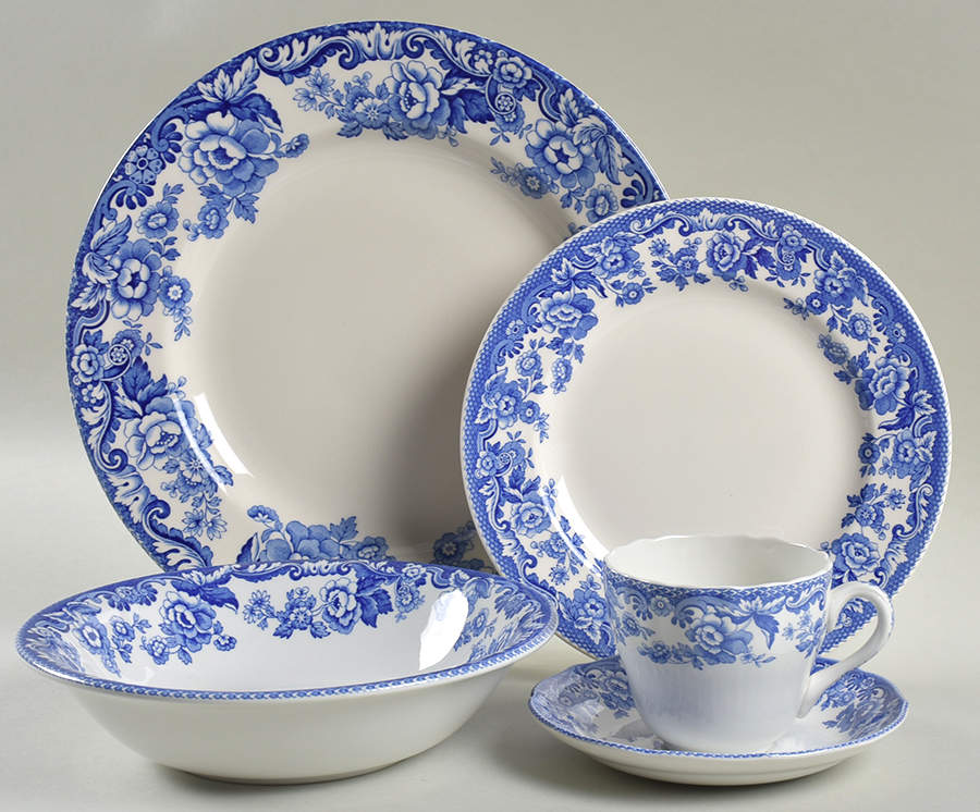 Delamere Blue 5 Piece Place Setting by Spode-1