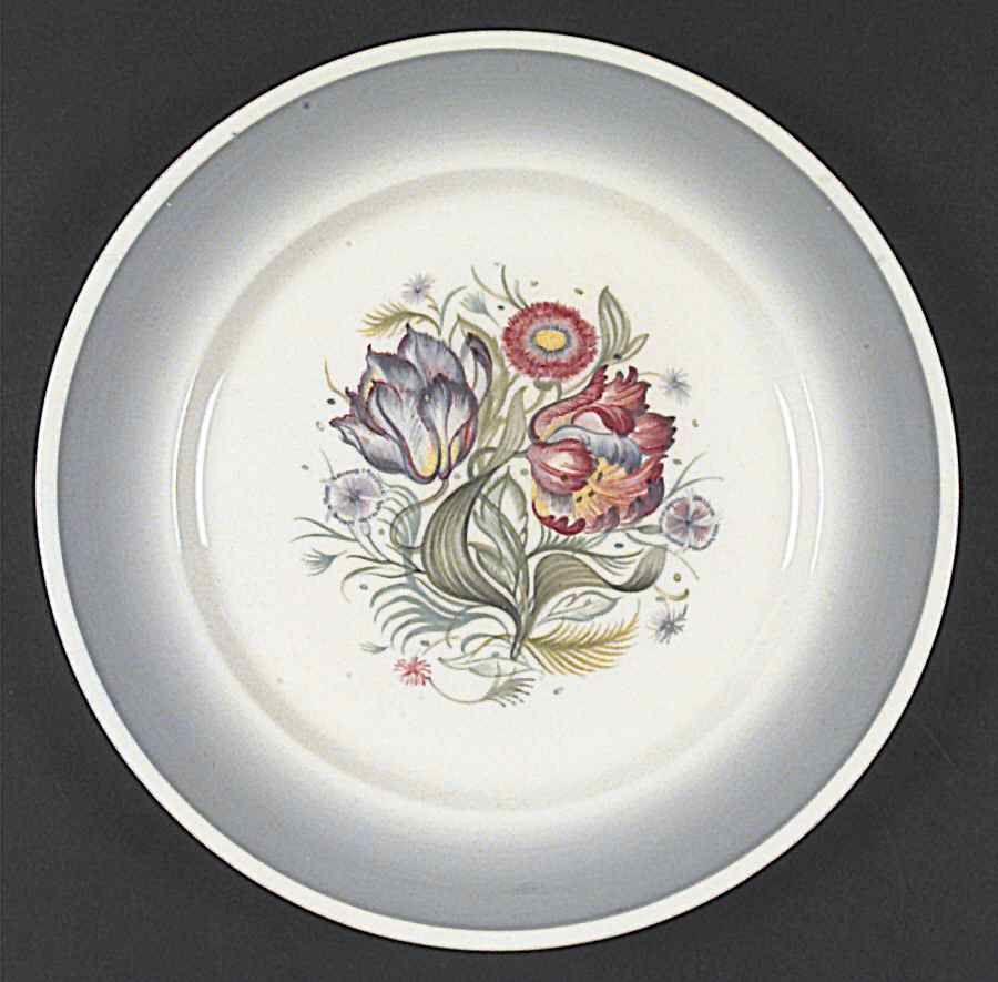 Parrot Tulip Gray Dinner Plate by Susie Cooper-1