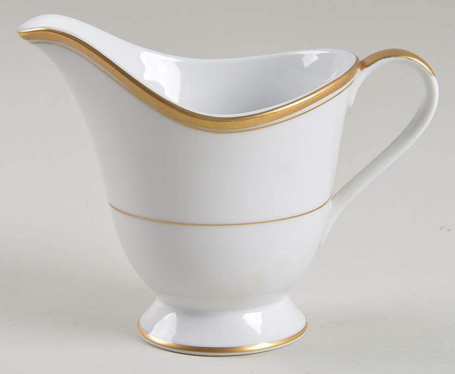 Noblesse Creamer by Seyei Toki Co-1