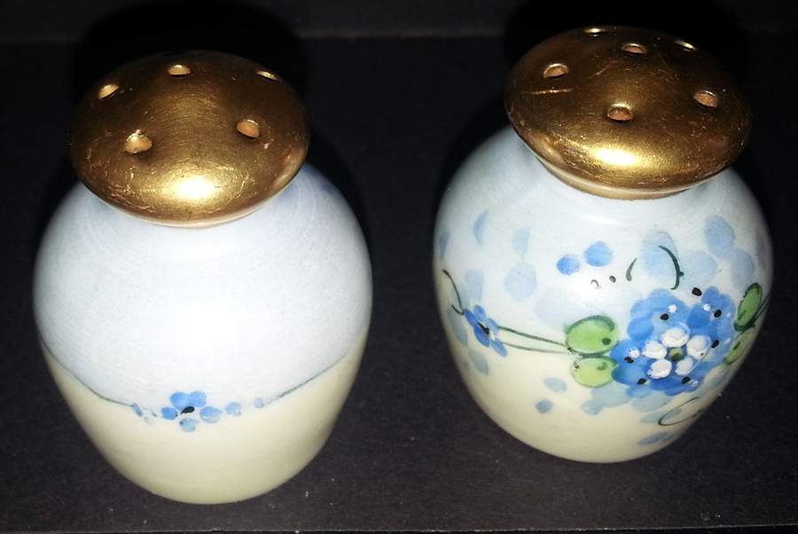 SFR14 Salt Shaker by Stouffer-1