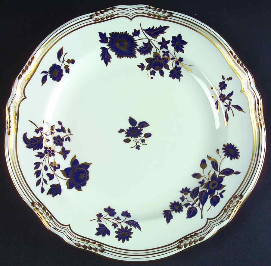 Pennington Gold Accent Luncheon Plate by Spode-1