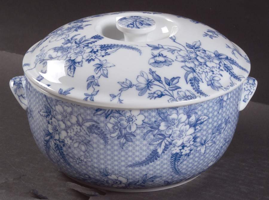 Penny Lane Honeywall 2.5 Qt Round Covered Casserole by Spode-1