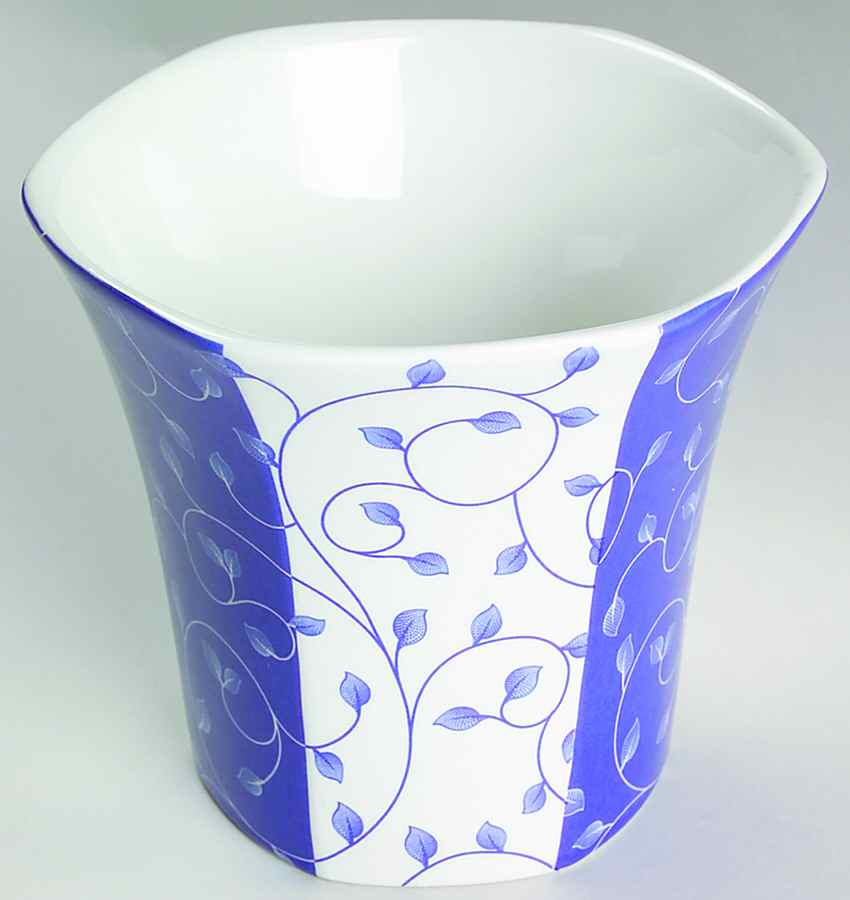 Penny Lane Leaf Band Cachepot by Spode-1