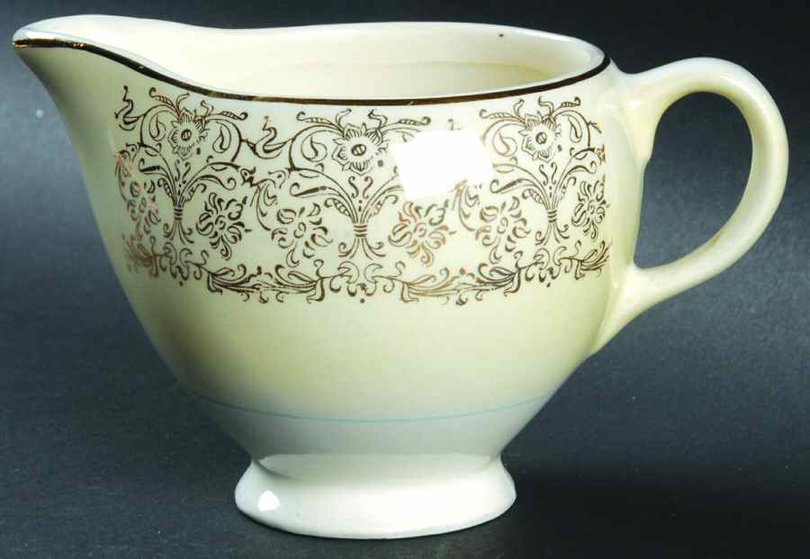 SLM194 Creamer by Salem-1