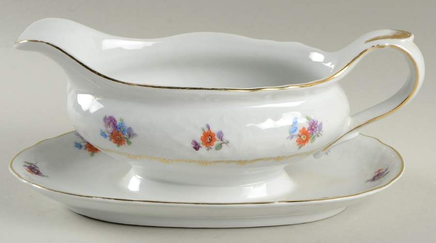 Bouquet Gravy Boat with Attached Underplate by Schumann - Bavaria-1