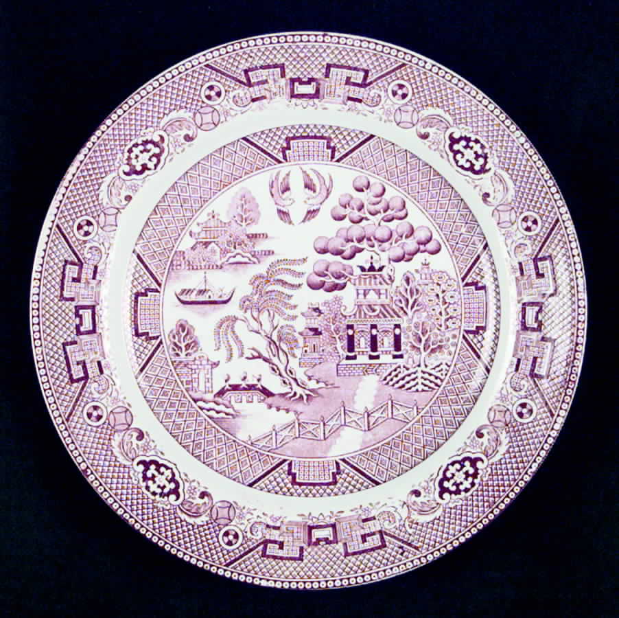 Willow Red Luncheon Plate by Societe Ceramique-1