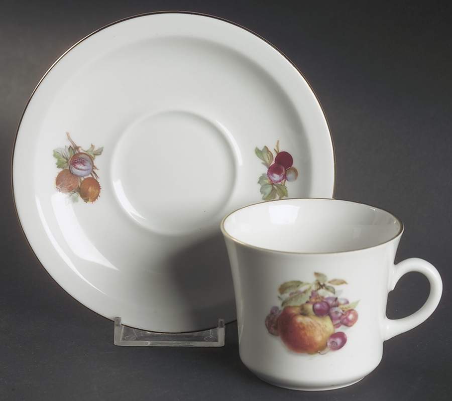 Orchard (Smooth, Coupe) Flat Cup & Saucer Set by Schumann - Bavaria-1