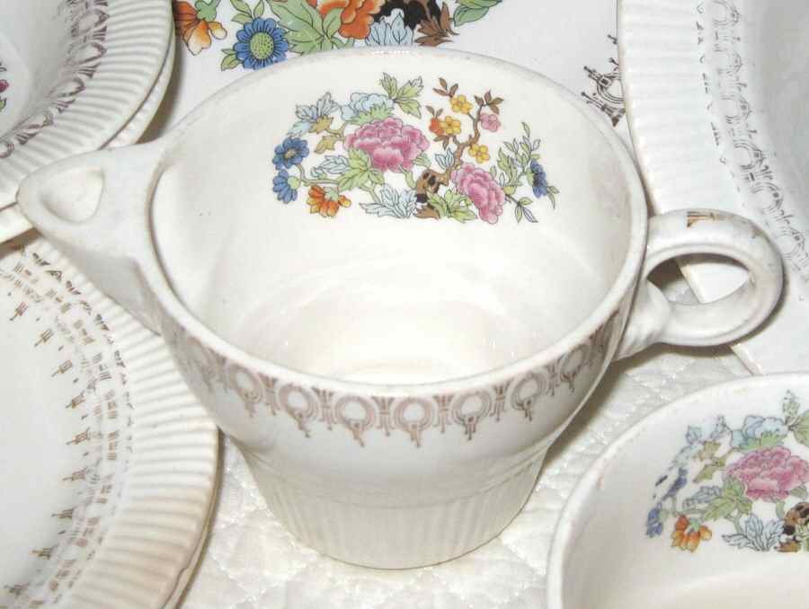 SLM197 Creamer by Salem-1