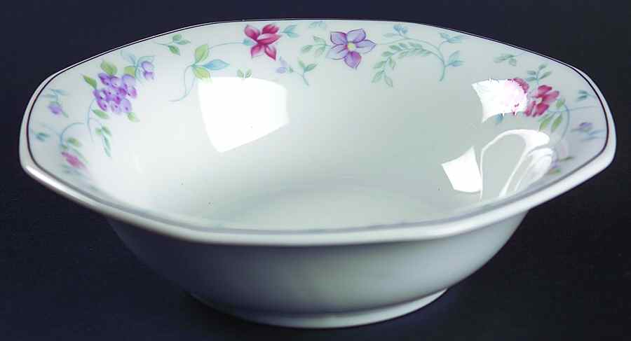 SLT210 Soup/Cereal Bowl by Seltmann-1