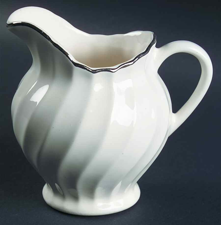 Platinum Swirl Creamer by SCIO-1
