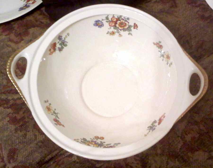 SEB62 Round Vegetable No Lid by Sebring Pottery-1