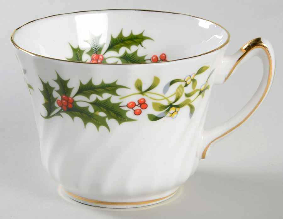 SUT23 Footed Cup by Sutherland-1