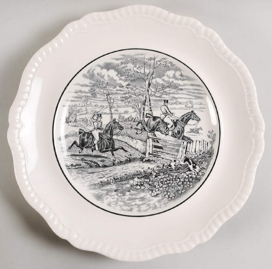 Herring Hunt Dinner Plate by Spode-1