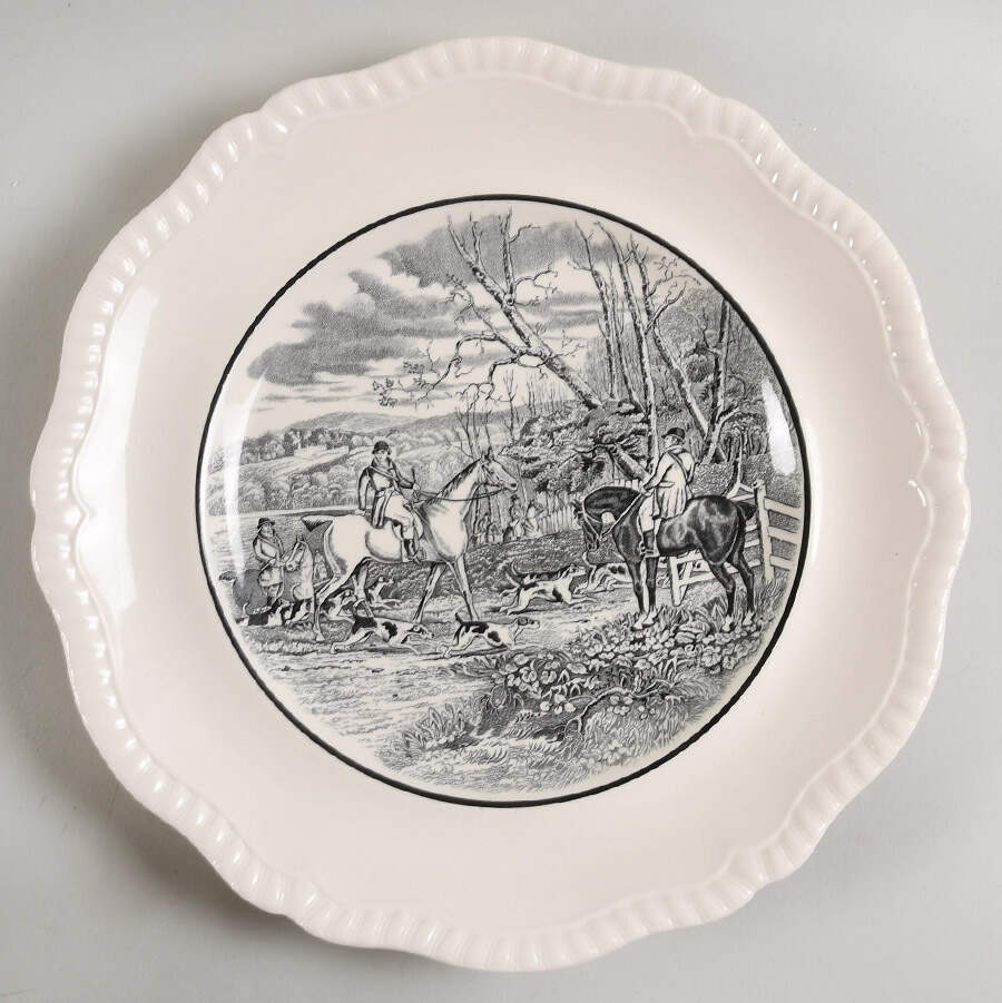 Herring Hunt Dinner Plate by Spode-1