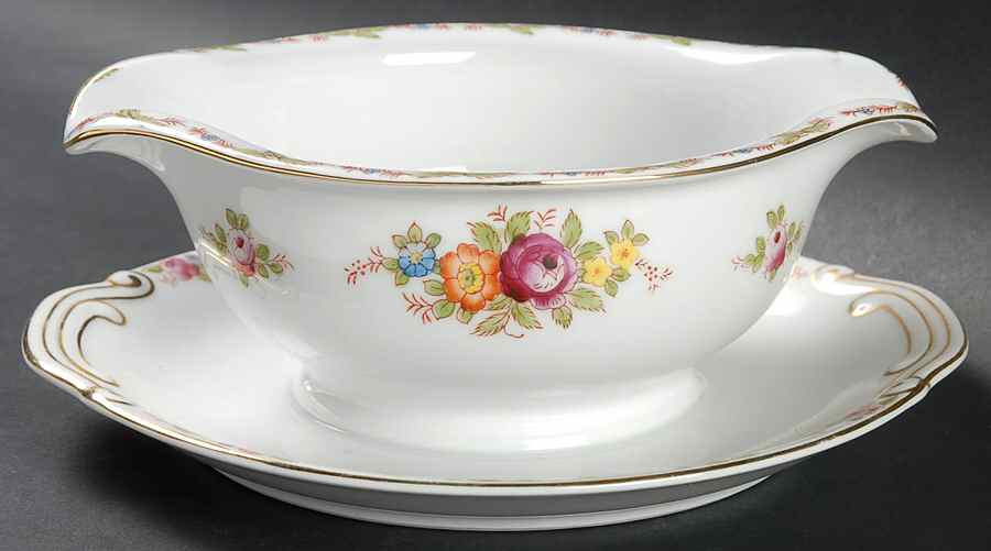 SON56 Gravy Boat with Attached Underplate by Sone-1
