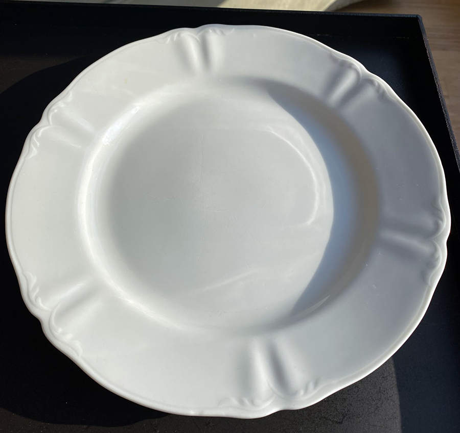 SY543 Dinner Plate by Syracuse-1