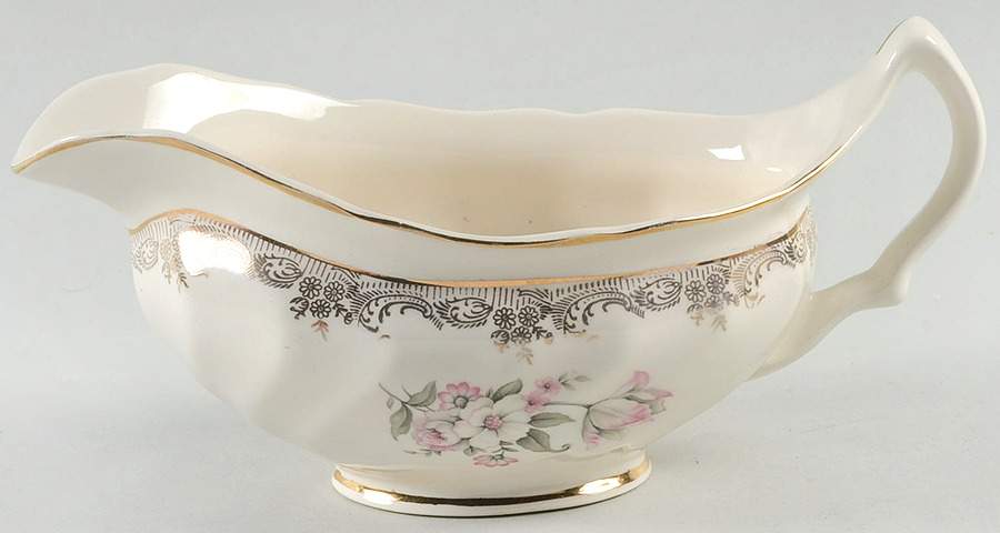 Windsor Gravy Boat by Sovereign Potters-1