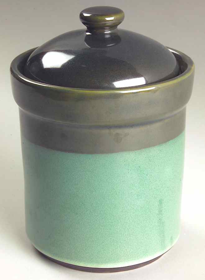 Nova Green Medium Canister & Lid by Sango-1