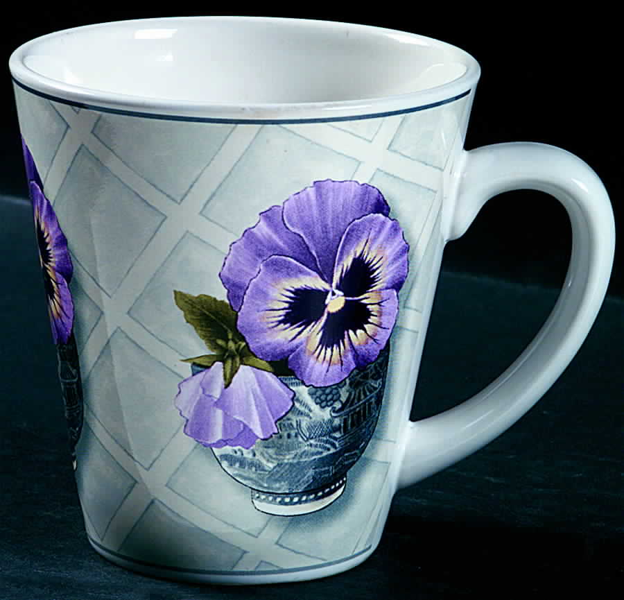 Trellis Mug by Sakura-1