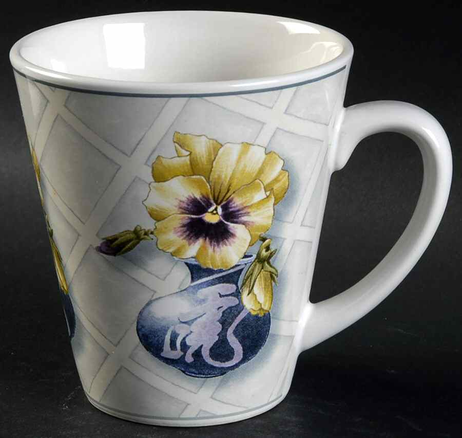 Trellis Mug by Sakura-1