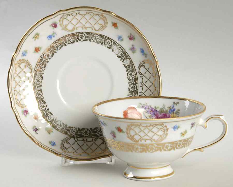 SCH293 Footed Cup & Saucer Set by Schumann - Bavaria-1