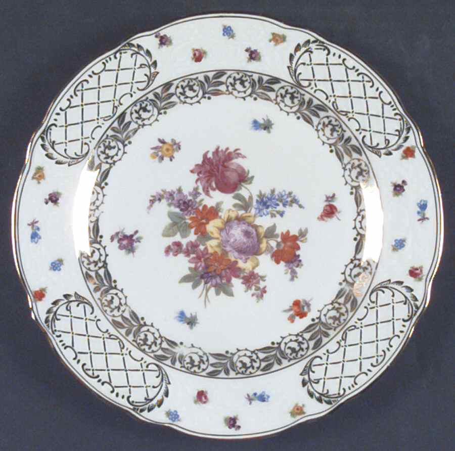 SCH293 Dinner Plate by Schumann - Bavaria-1