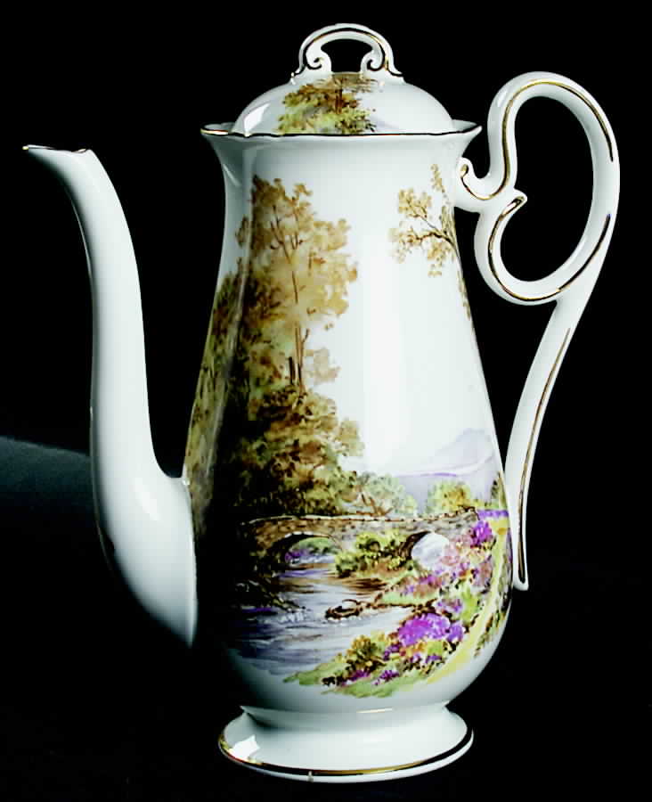 Heather Coffee Pot & Lid by Shelley-1