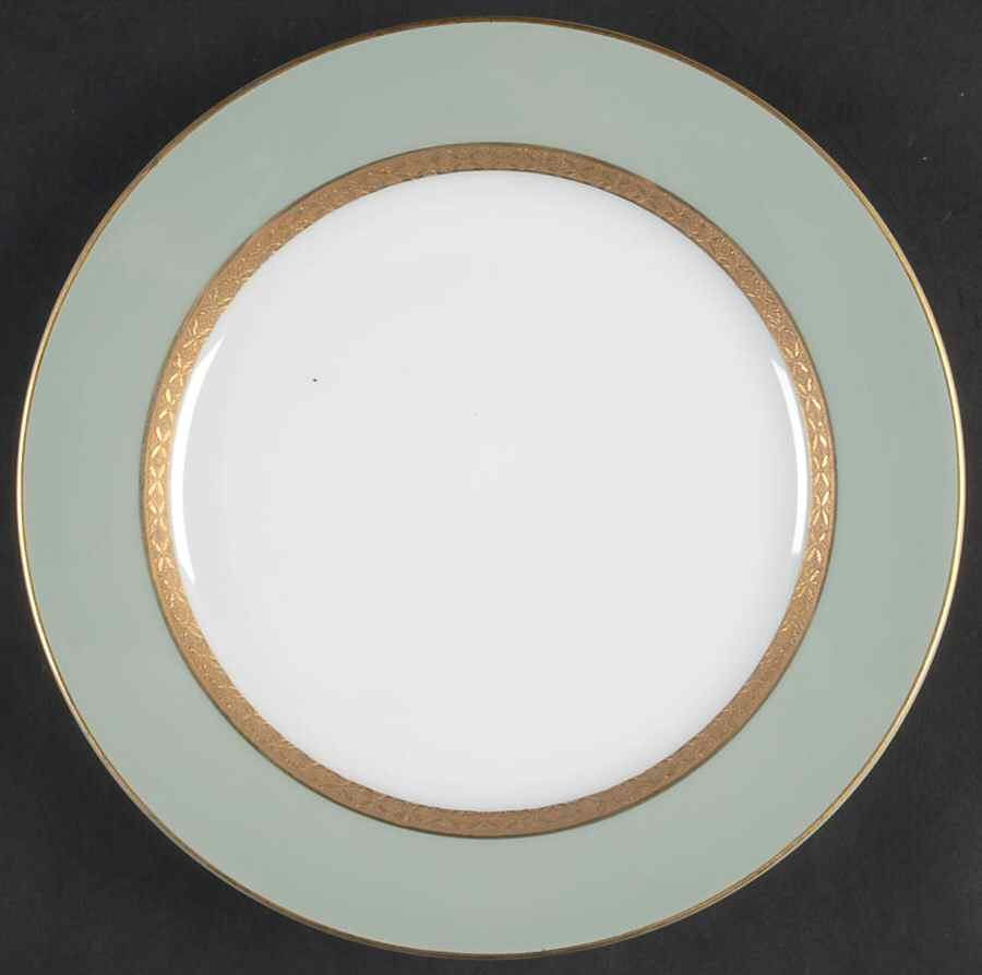 5077 Salad Plate by Sone-1