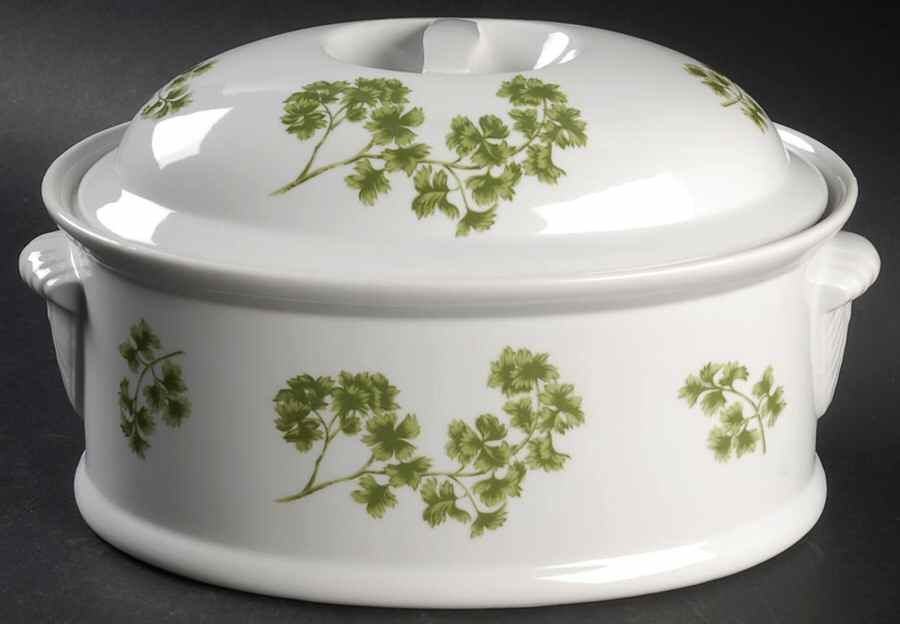 Parsley 3 Quart Oval Covered Casserole by Sadek-1