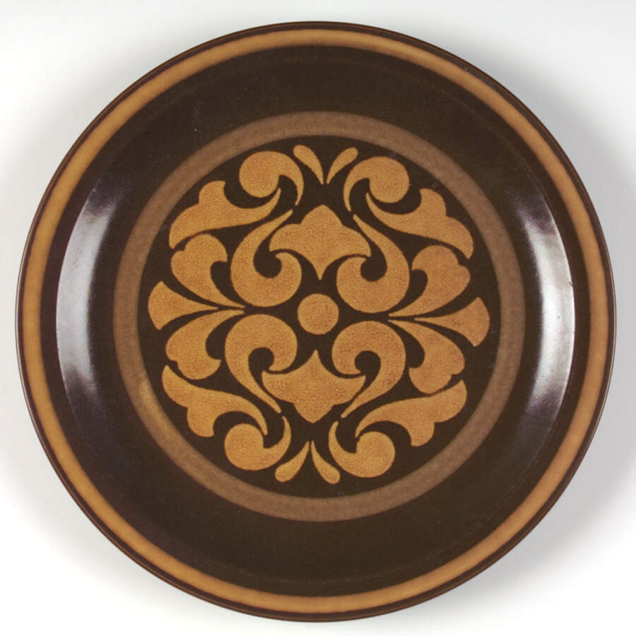 Largo Dinner Plate by Style House-1