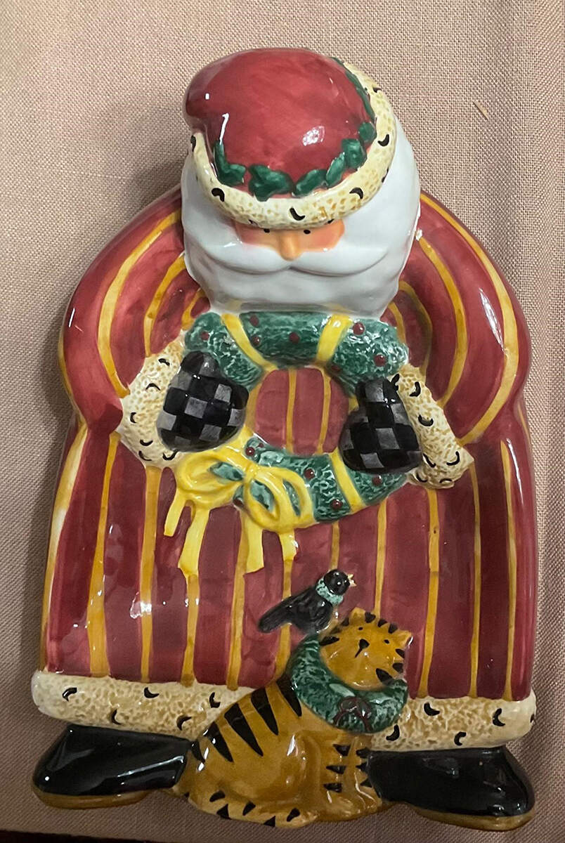 Santa's Spirit Figural Open Candy Dish by Sakura-1