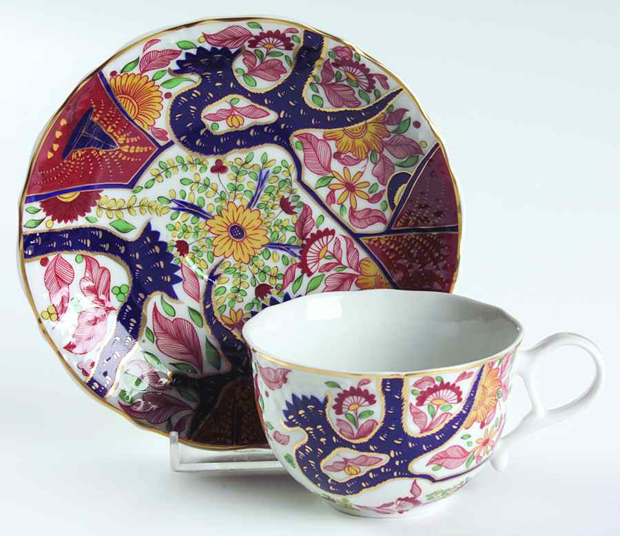 Classic Imari Flat Cup & Saucer Set by Sadek-1
