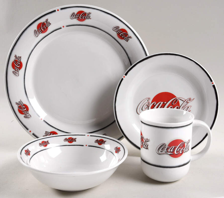 Coca Cola 4 Piece Place Setting by Sakura-1