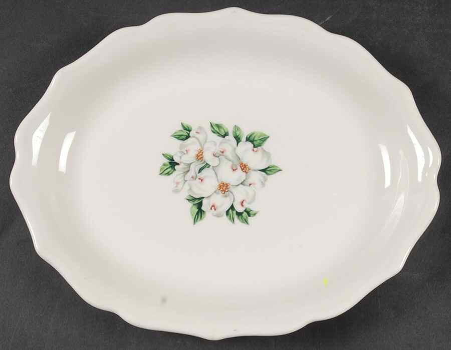 Dogwood (Restaurant, Scalloped, Coupe) 9" Oval Serving Platter by Syracuse-1