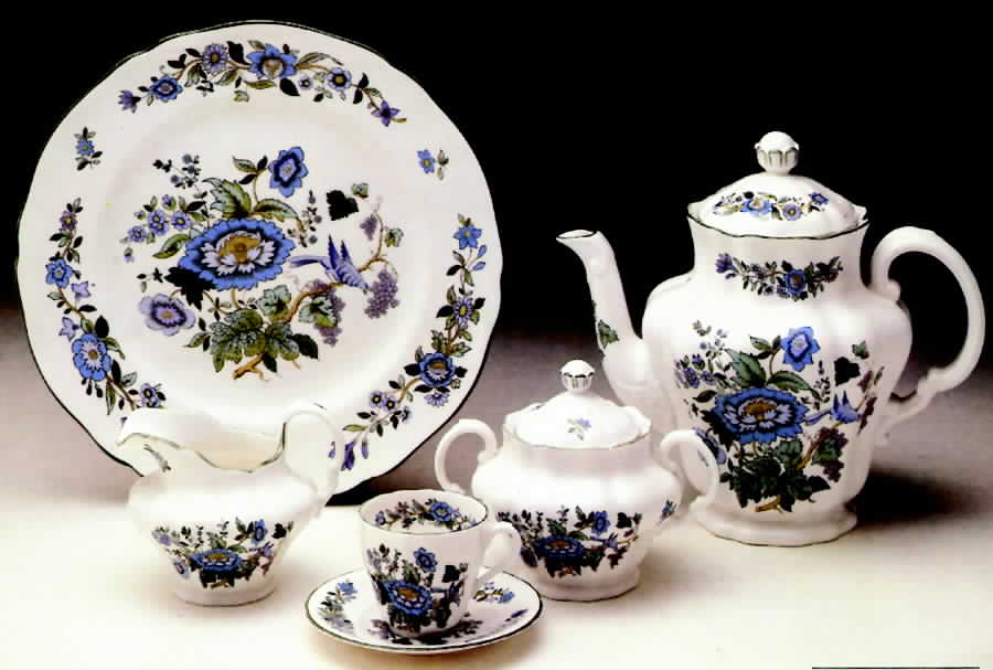 Santa Fe Dinner Plate by Spode-1