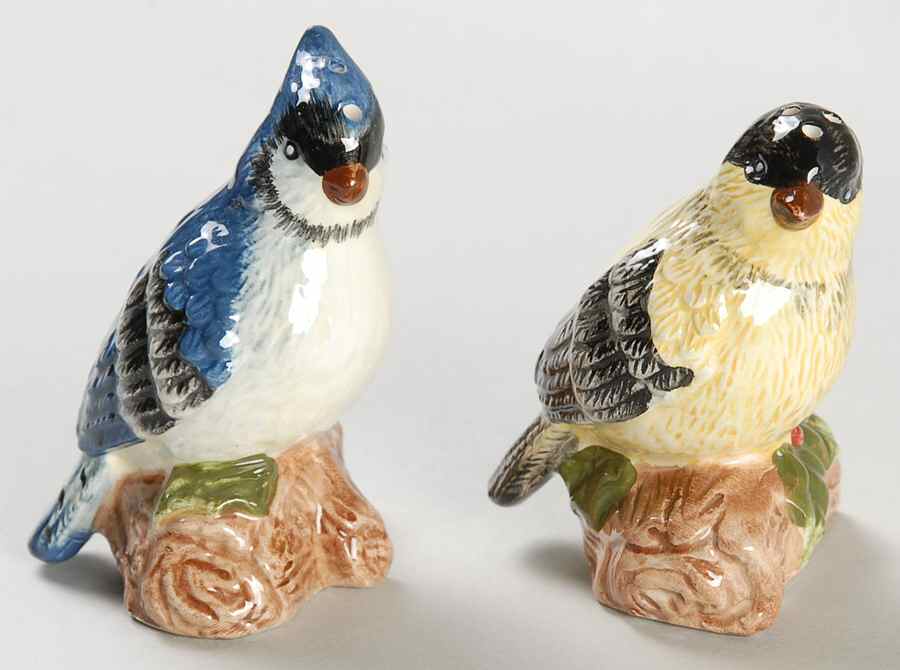 Knollwood Figural Salt and Pepper by Sonoma Home-1