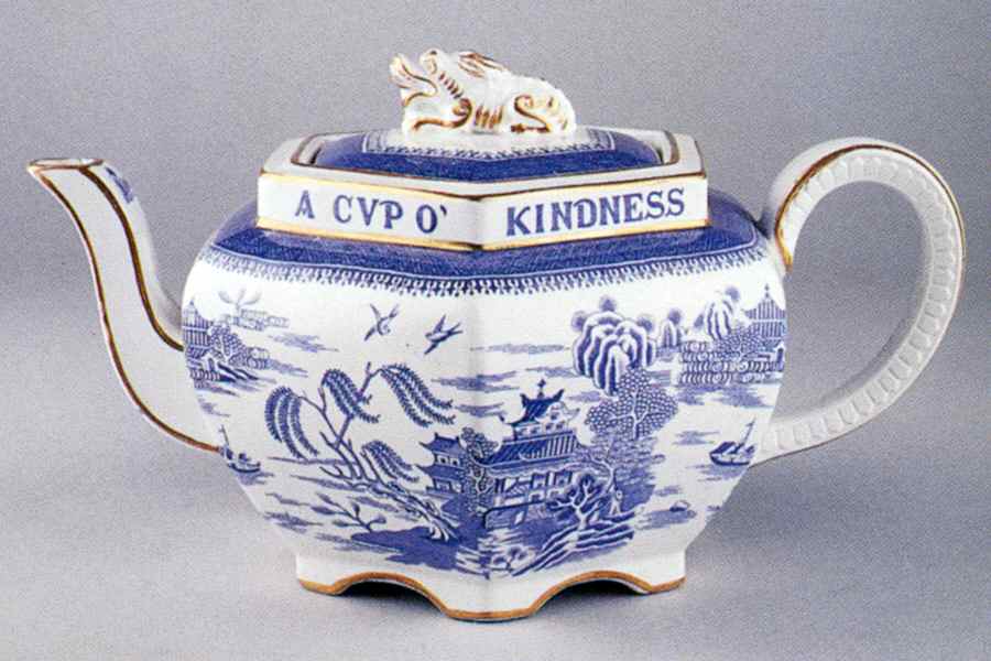 Mandarin (Chelsea, Gold Trim) Teapot & Lid by Spode-1