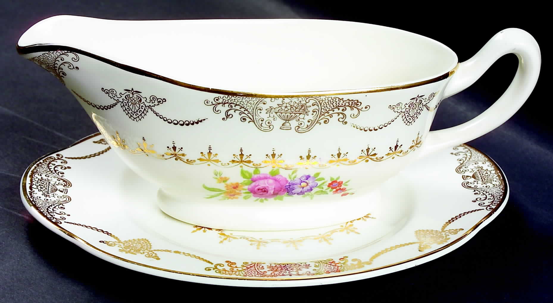 STT2 Gravy Boat & Underplate/Relish by Stetson-1