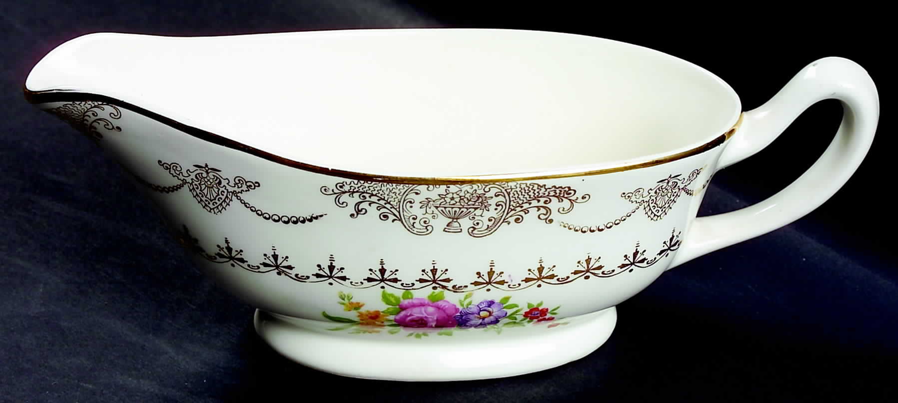 STT2 Gravy Boat by Stetson-1