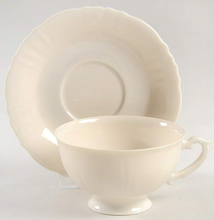 SY578 Footed Cup & Saucer Set by Syracuse-1