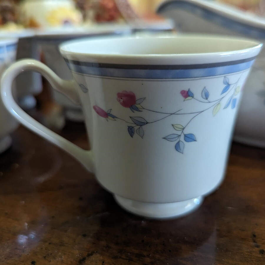 Florete Footed Cup by Sonata-1