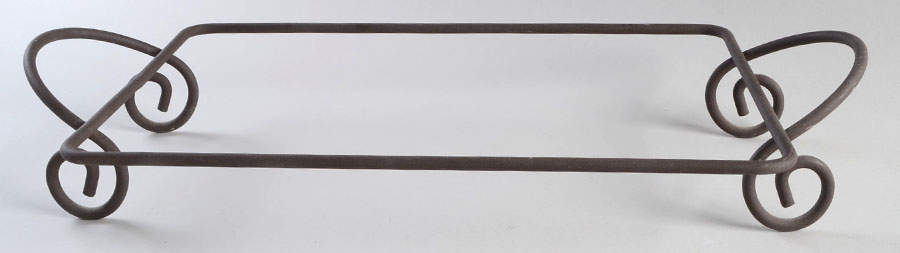 Lodge Metal Stand for 16" Rectangular Baker by Sonoma Home-1