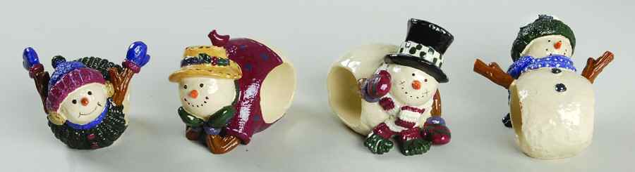 Snow Friends Figural Napkin Ring - Set of 4 Motifs by St Nicholas Square-1