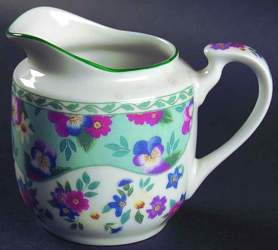 Chintz Charming Creamer by Sadek-1