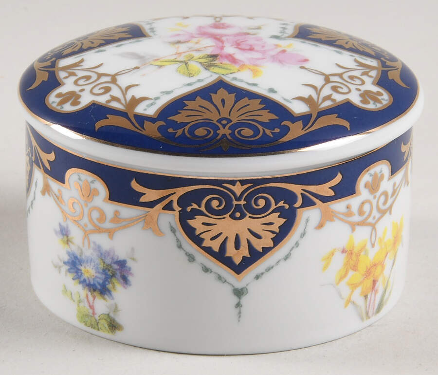 Vanderbilt Service 3" Round Box & Lid by Sadek-1