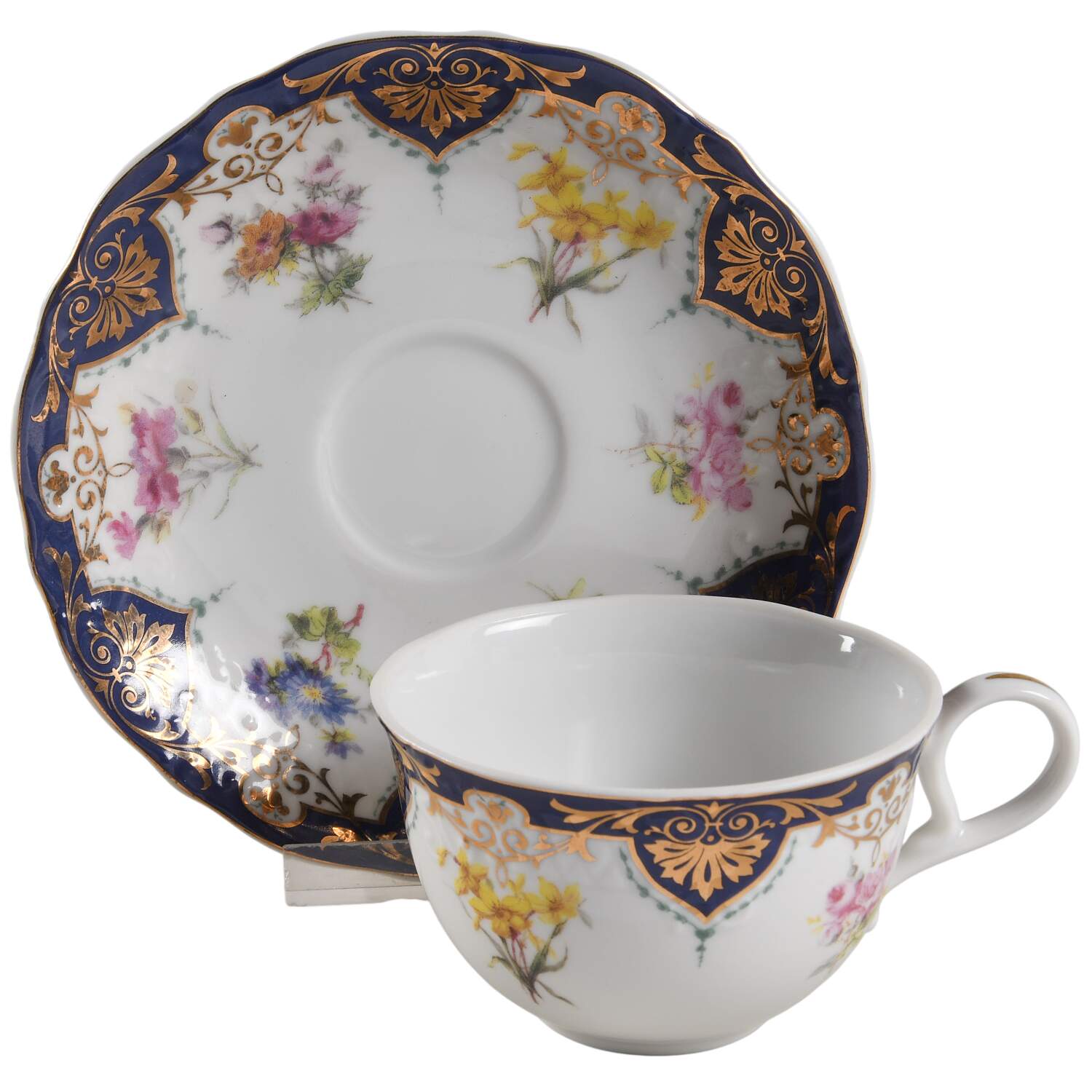 Vanderbilt Service Flat Cup & Saucer Set by Sadek-1