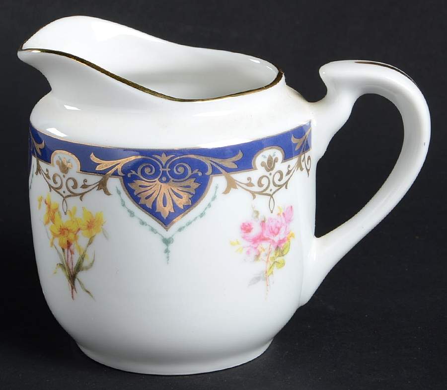 Vanderbilt Service Creamer by Sadek-1