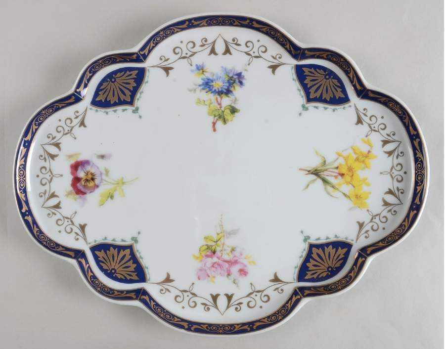 Vanderbilt Service Vanity Tray by Sadek-1